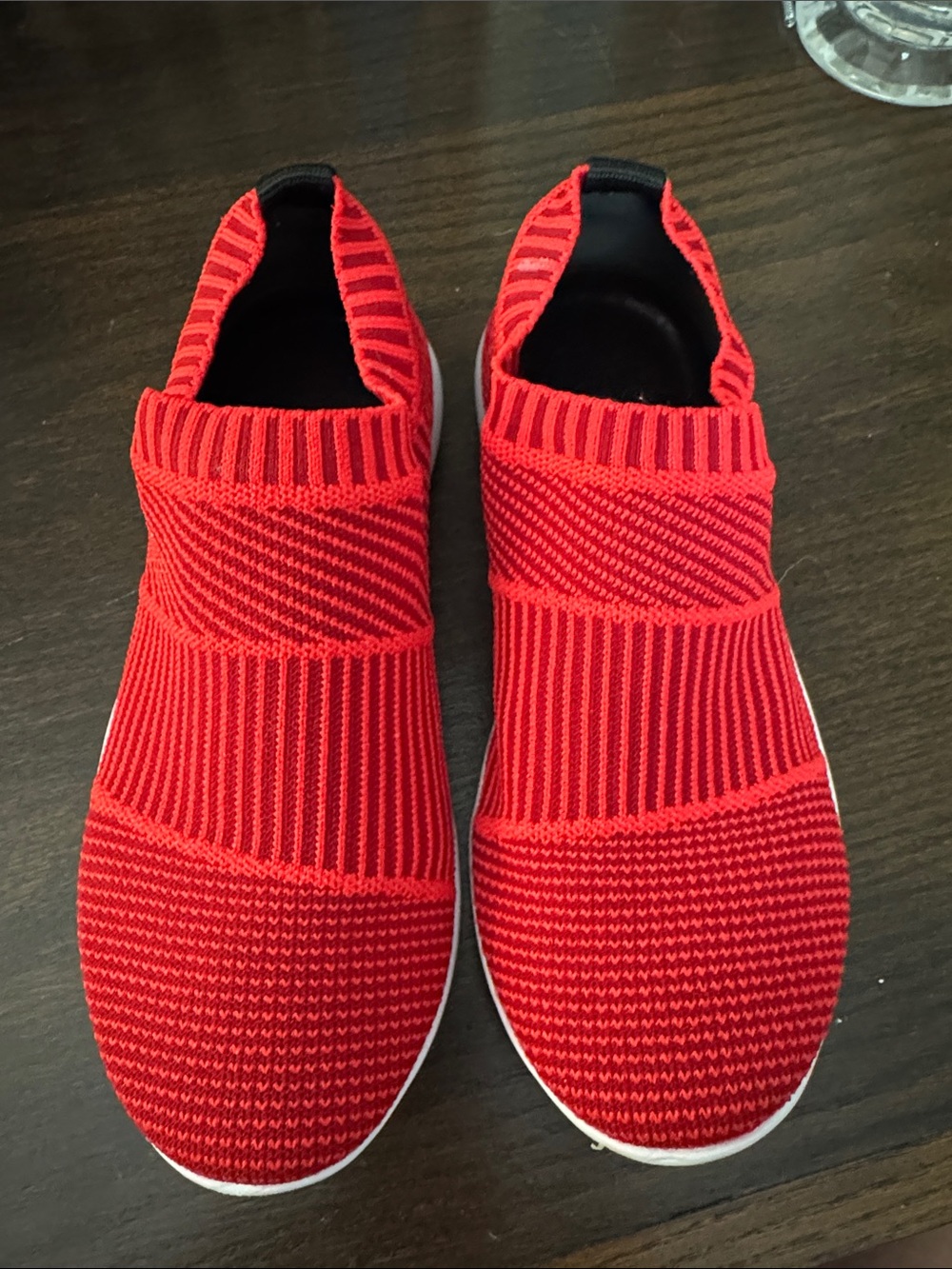 Women’s Slip-On Knit Sneakers in Red